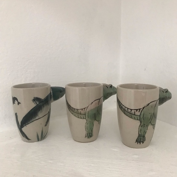 Ceramic 3D Sculptural Dinosaur Shark Cups Planters - Picture 3 of 8